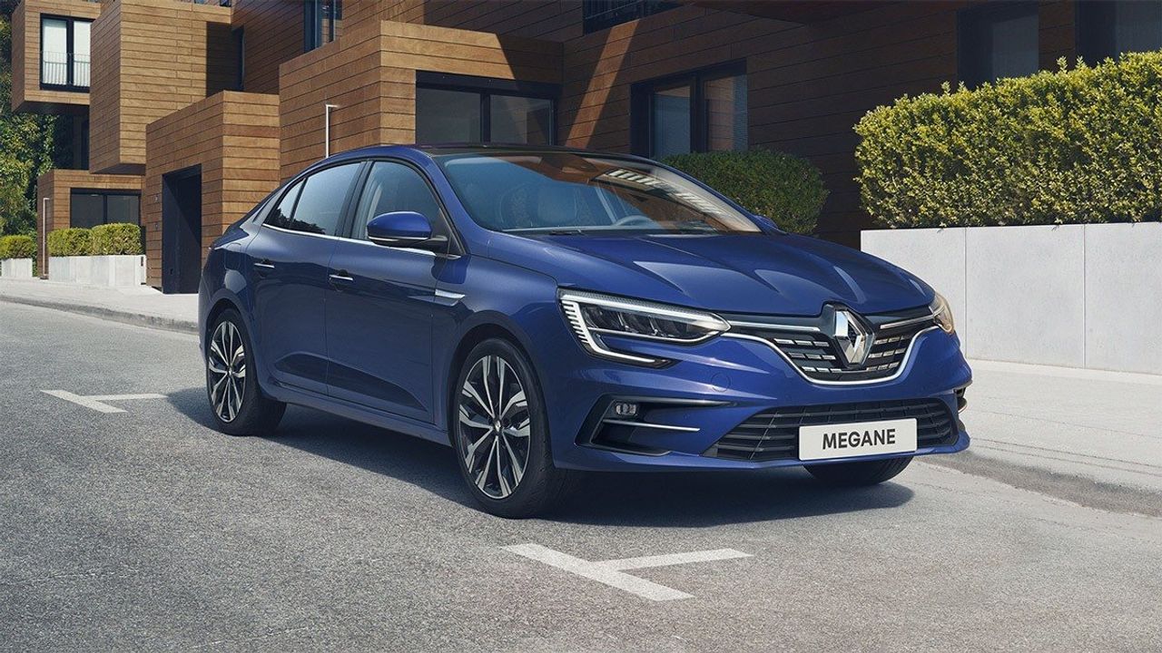 702 bin liraya hem sıfır hem de 2024 model Renault Megane!