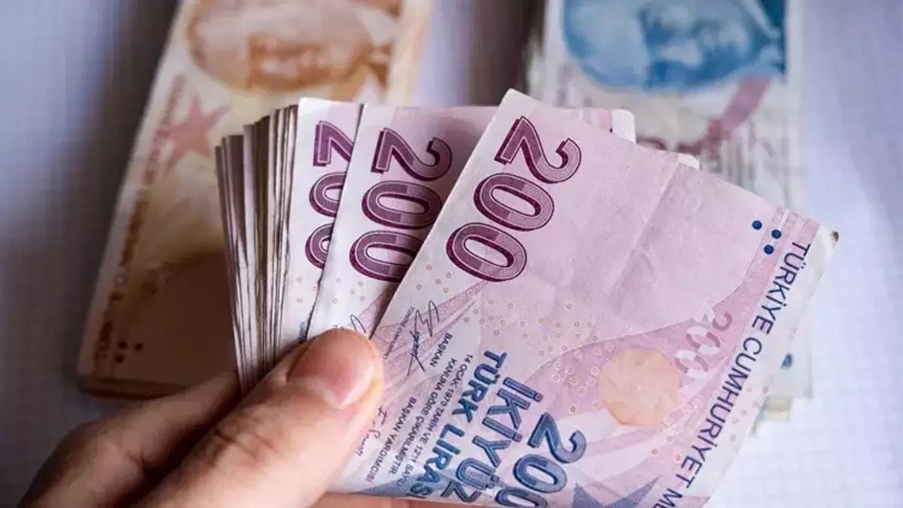 Bankalardan Mayıs ayarı geldi, faiz getirisi 100 bin TL'ye dayandı! En yüksek mevduat faizi hangi bankada? 